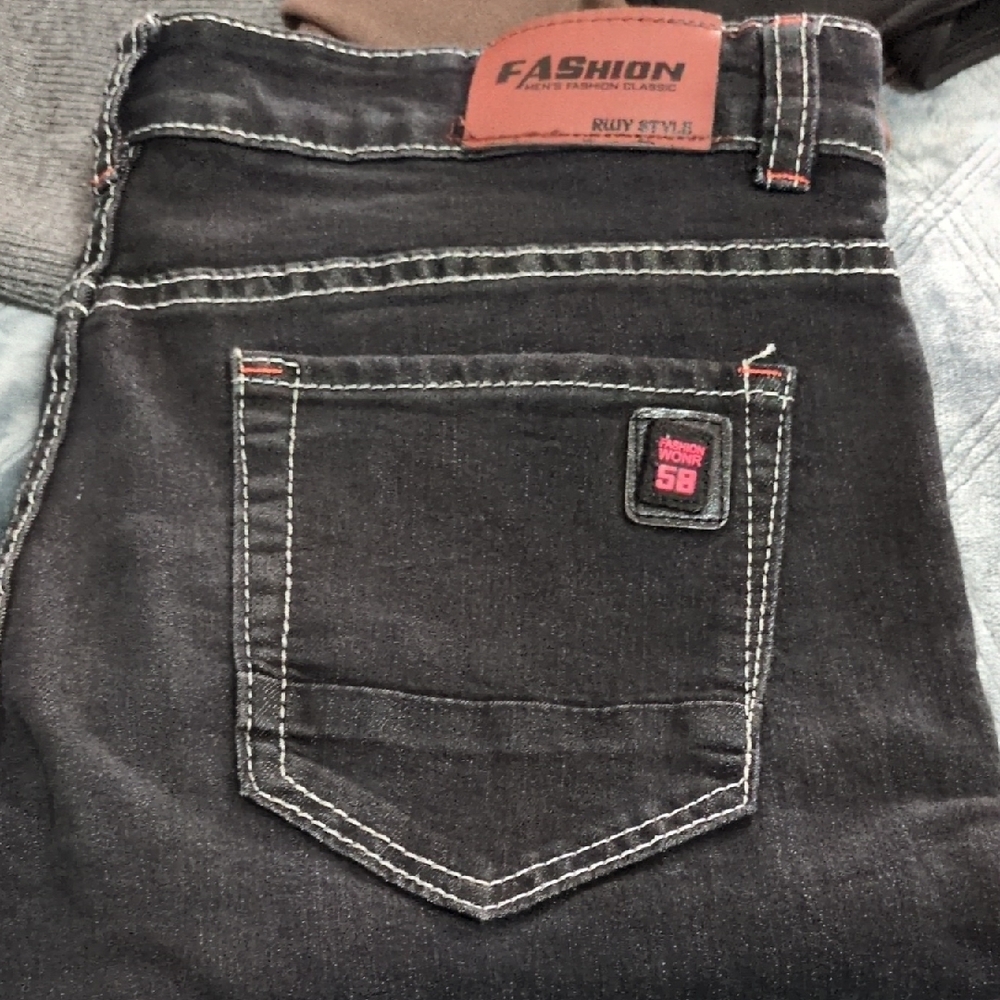 Black Denim Jeans with Contrast Stitching